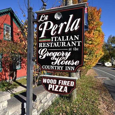 La Perla Restaurant & Country Inn Averill Park Eksteriør billede
