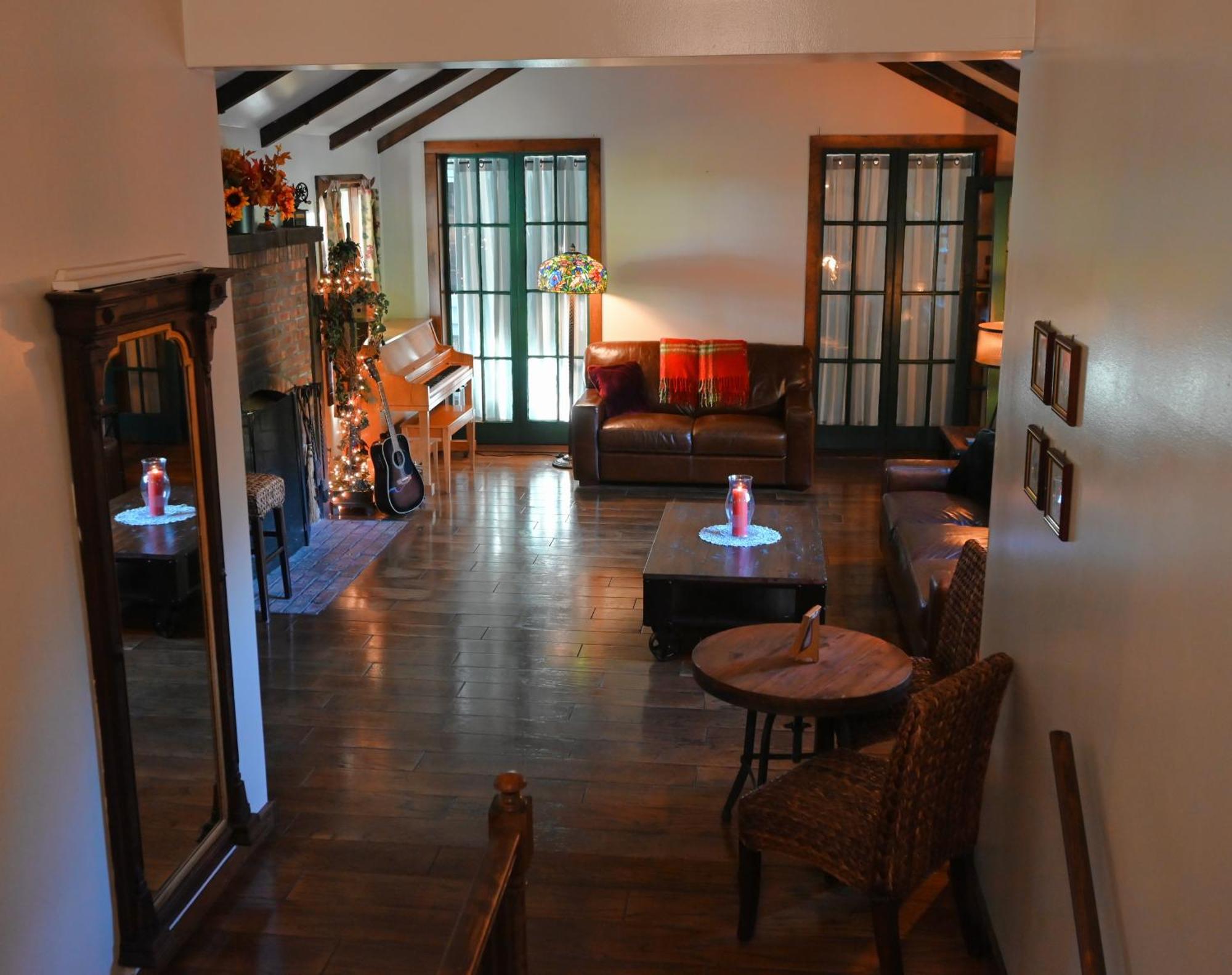 La Perla Restaurant & Country Inn Averill Park Eksteriør billede